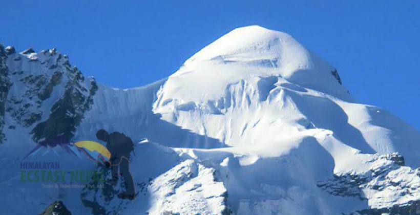 Naya Kanga Peak